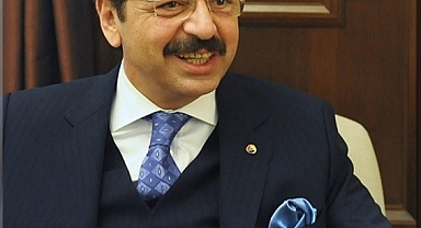 Türkiye Odalar ve Borsalar Birliği (TOBB) Başkanı Rifat Hisarcıklıoğlu, yeniden seçildi: