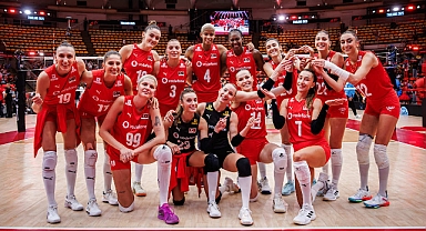A Milli Kadın Voleybol Takımı, FIVB Kadınlar Dünya Voleybol Şampiyonasında Finale Yükseldi!!!