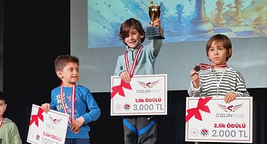 128 öğrenci Özelsin Koleji Satranç Turnuvası’nda buluştu