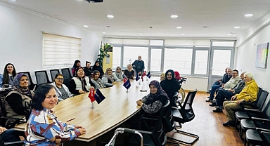 GEBZESİAD, sosyal sorumluluk kapsamında huzurevini ziyaret etti