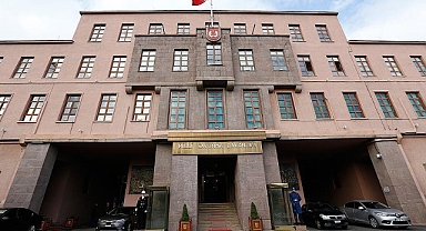 Katar' da kırıma uğrayan helikopter'de; 1 Asker ve 2 Aselsan görevlisi şehit düştü!