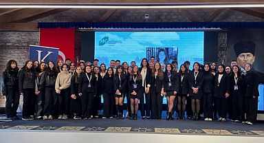 MG International, KİMSEK'9'da genç kimyagerlerle buluştu